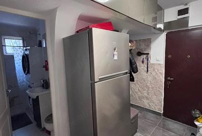 Apartament cu 2 camere semidecomandat în Micro 15 - 3