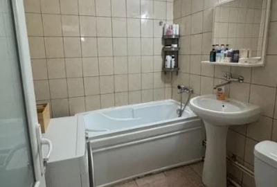 Apartament cu 3 camere decomandat în Basarabia - 7
