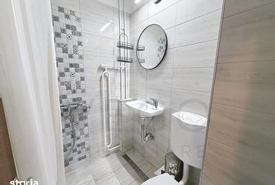 Apartament cu 3 camere în Central - 1