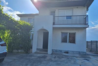 Casă cu 5 camere cu Teren 4200 Mp în Central - 13