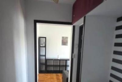 Apartament cu 2 camere semidecomandat în Tomis Nord