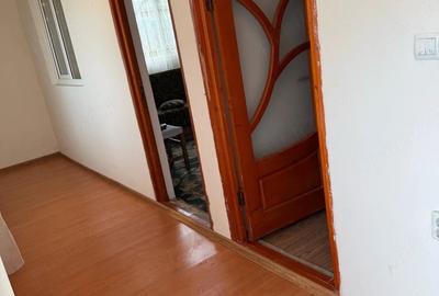 Casă cu 6 camere cu Teren 1200 Mp în Cudalbi - 10