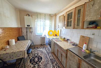 Apartament cu 3 camere decomandat, mobilat în Cetate - 5