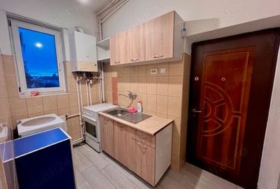 Apartament cu 2 camere în 7 Noiembrie - 1