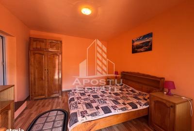 Casă cu 4 camere în Cerbăl