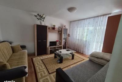 Apartament cu 3 camere decomandat în Nord