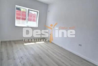 Casă cu 4 camere cu Teren 412 Mp în Valea Adâncă
