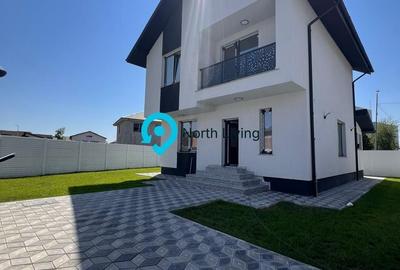 Casă cu 4 camere cu Teren 425 Mp în Central