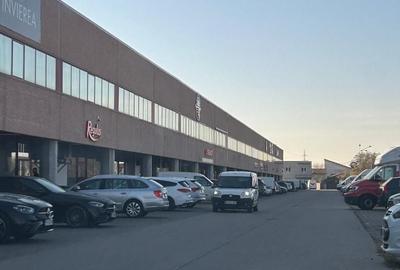 Spațiu comercial, de 425 mp, în Centura