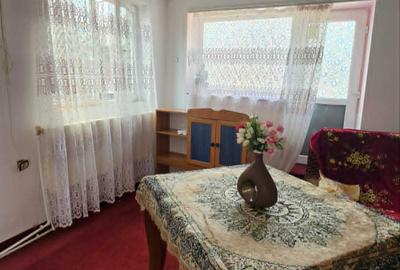 Apartament cu 3 camere semidecomandat în Mihai Bravu - 2