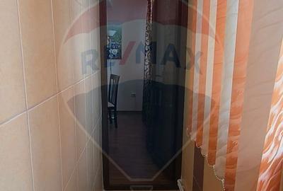 Apartament cu 2 camere, mobilat în Micro 13 - 12