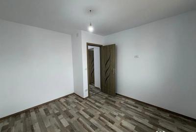 Casă cu 4 camere cu Teren 253 Mp în Central