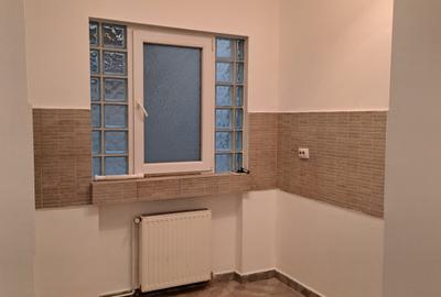 Apartament cu 3 camere nedecomandat, mobilat în Armeneasca - 8