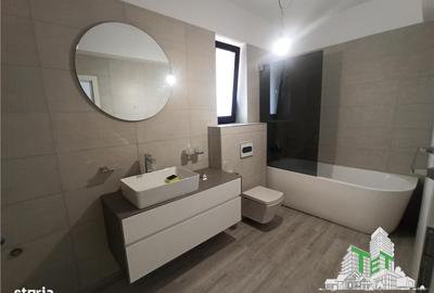 Casă cu 4 camere în Odăile