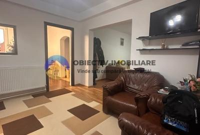 Apartament cu 3 camere semidecomandat în Mărăței - 1