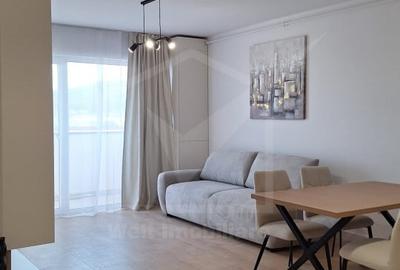 Apartament cu 2 camere semidecomandat, mobilat în Florești - 9