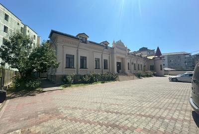 Casă individuală cu 5 camere cu Teren 1770 Mp în Mărăței - 1