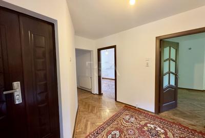 Apartament cu 3 camere decomandat în Capitale - 2