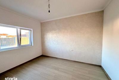Casă cu 4 camere cu Teren 120 Mp în Moșnița Nouă - 3