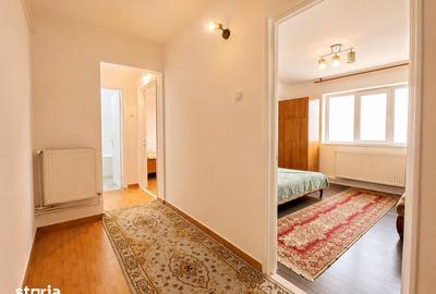 Apartament cu 3 camere decomandat, mobilat în Tomis I