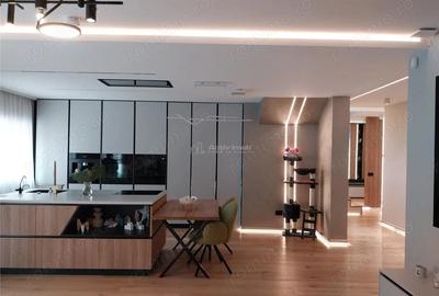 Casă cu 5 camere cu Teren 425 Mp în Stupini - 3