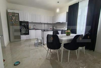 Casă cu 3 camere cu Teren 665 Mp în Central - 1