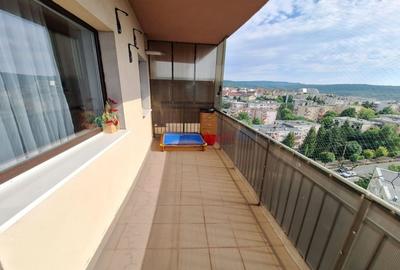 Apartament cu 2 camere decomandat, mobilat în Zorilor - 2