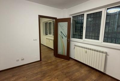 Apartament cu 3 camere semidecomandat în Dorobanți - 8