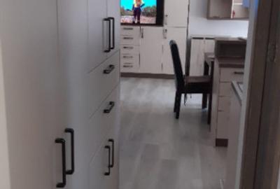 Apartament cu 2 camere semidecomandat în Florești