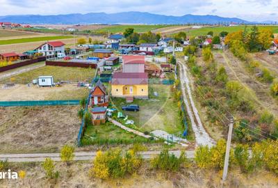 Casă cu 4 camere cu Teren 938 Mp în Hălchiu