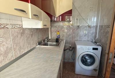Apartament cu 3 camere în Micro 14 - 7