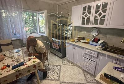 Apartament cu 2 camere decomandat în Colentina