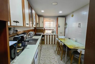 Apartament cu 4 camere decomandat, mobilat în Central - 3