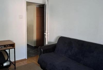 Apartament cu 3 camere decomandat în Soarelui - 4