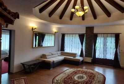 Casă cu 4 camere cu Teren 9999 Mp în Dărmănești - 3