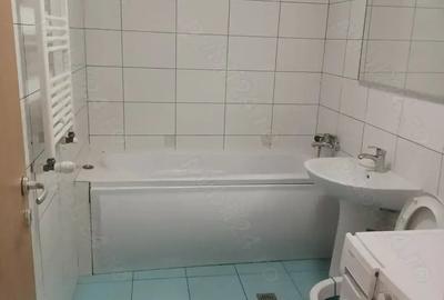 Garsonieră decomandată în Roșu - 2