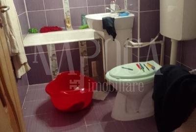 Apartament cu 3 camere decomandat în Nufărul - 4