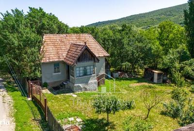 Casă cu 2 camere în Livada