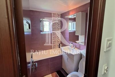 Apartament cu 3 camere decomandat în Decebal - 3