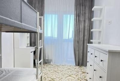 Apartament cu 4 camere decomandat în Apărătorii Patriei