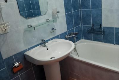 Garsonieră decomandată în Central - 3