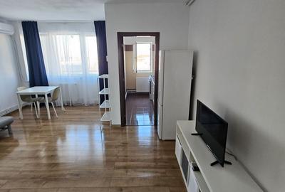 Garsonieră decomandată în Central
