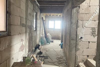 Casă cu Teren 120 Mp în Central