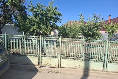 Casă cu 3 camere în Central - 12