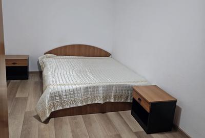 Apartament cu 2 camere semidecomandat în Ostroveni