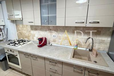 Apartament cu 2 camere decomandat, mobilat în Străulești