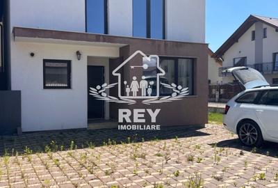 Casă individuală cu 4 camere cu Canalizare în Exterior Nord - 3