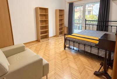 Apartament cu 3 camere în Herăstrău