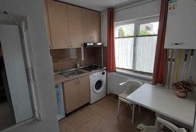 Garsonieră decomandată în Grădiște