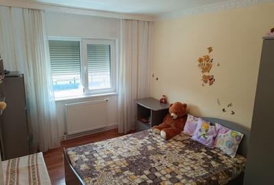 Apartament cu 3 camere decomandat în Central - 6